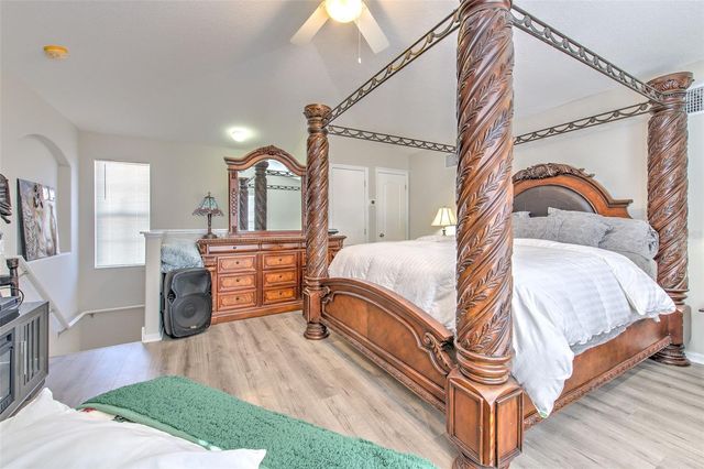 4639 POINTE O WOODS DRIVE, Wesley Chapel, FL 33543