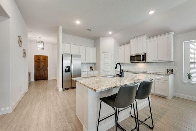 1925 Nightfall Drive, Venus, TX 76009