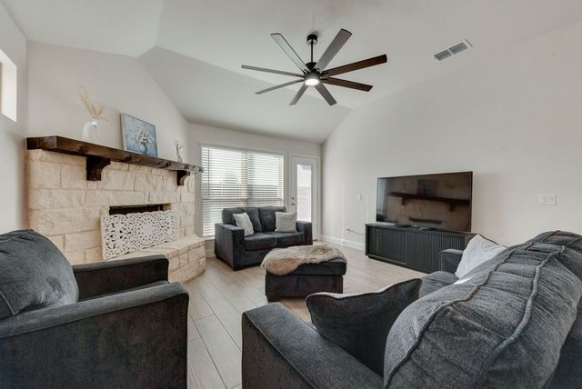 1925 Nightfall Drive, Venus, TX 76009