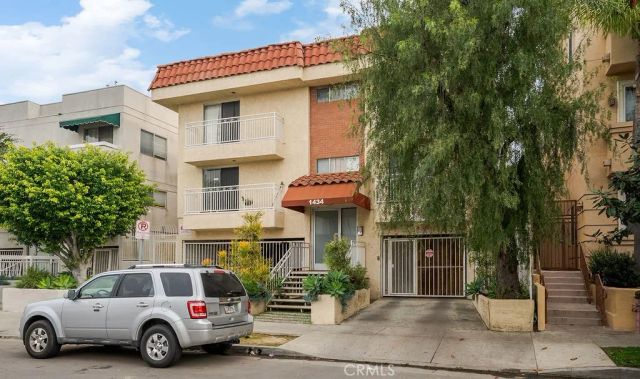 1434 S Point View, Los Angeles, CA 90035