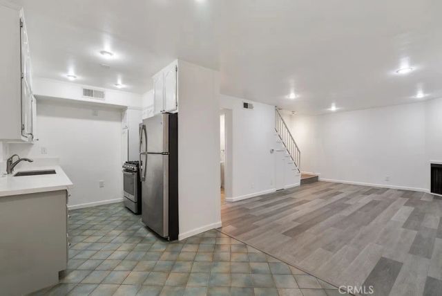 1434 S Point View, Los Angeles, CA 90035