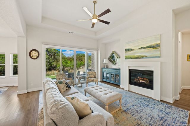 374 Bridle Trl, New Braunfels, TX 78132