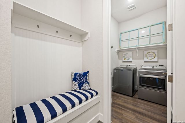 374 Bridle Trl, New Braunfels, TX 78132