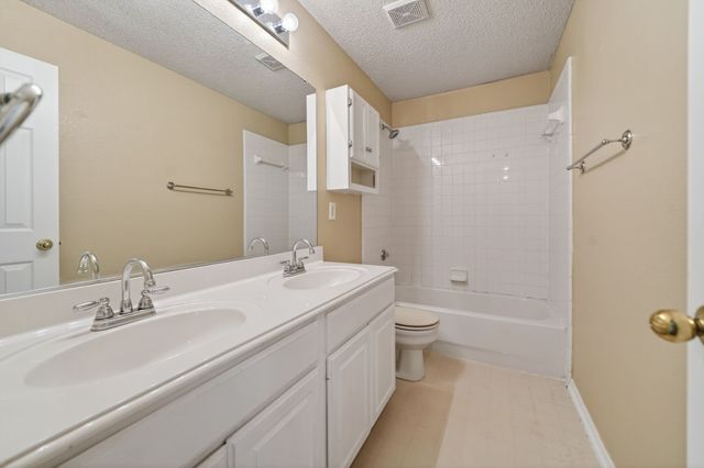 2505 Ash Creek, Mesquite, TX 75181