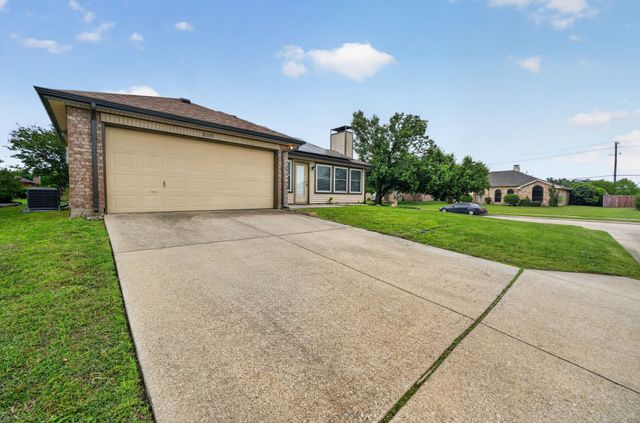 2505 Ash Creek, Mesquite, TX 75181