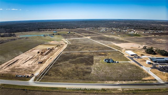 762 TX-304 A, Bastrop, TX 78602