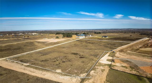 762 TX-304 A, Bastrop, TX 78602