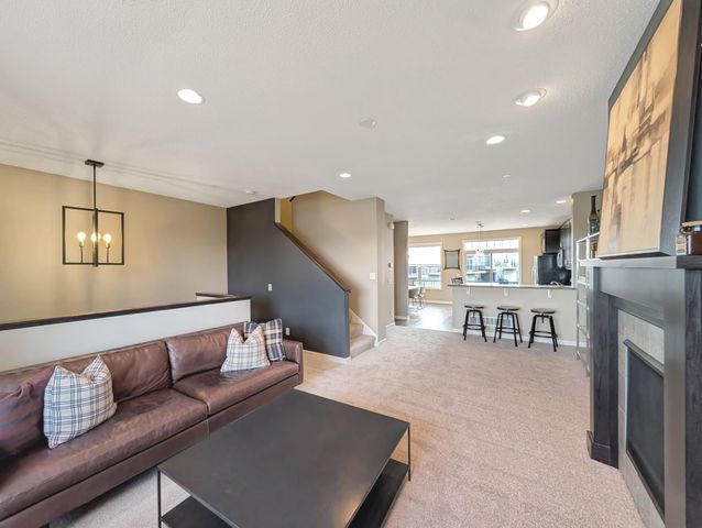 8325 Norwood Lane N, Maple Grove, MN 55369