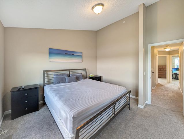 8325 Norwood Lane N, Maple Grove, MN 55369