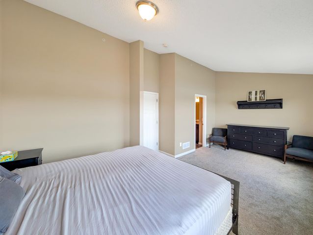 8325 Norwood Lane N, Maple Grove, MN 55369