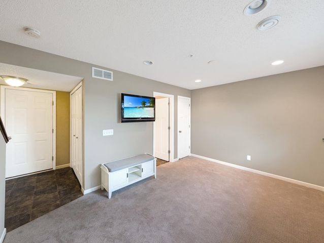 8325 Norwood Lane N, Maple Grove, MN 55369