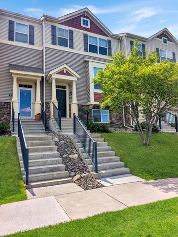 8325 Norwood Lane N, Maple Grove, MN 55369