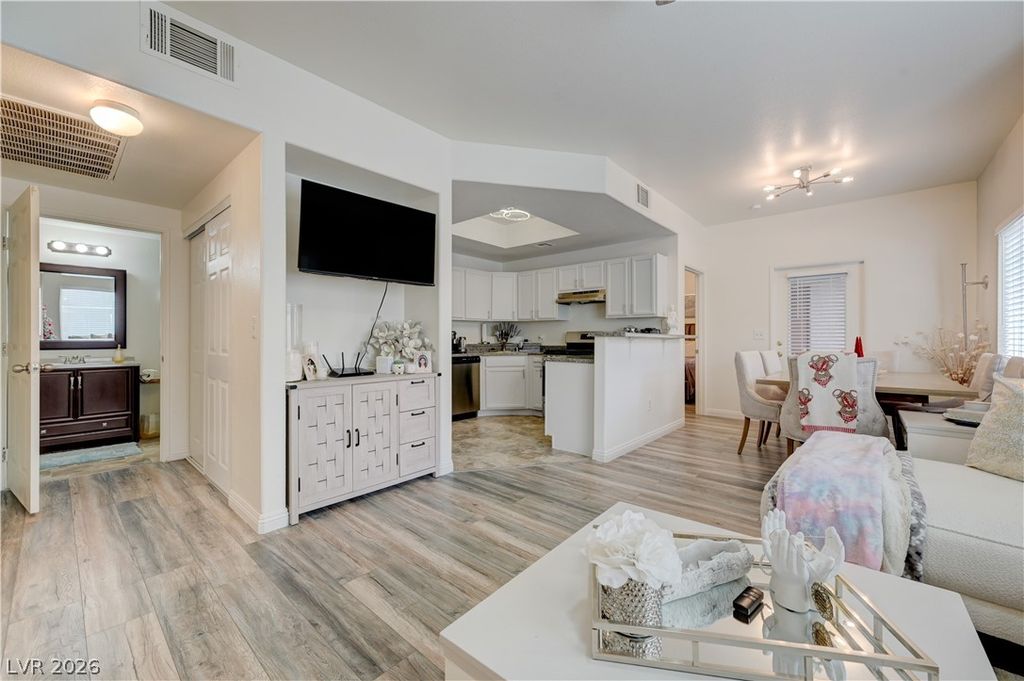 9580 West Reno Avenue 134, Las Vegas, NV 89148 — photo 4