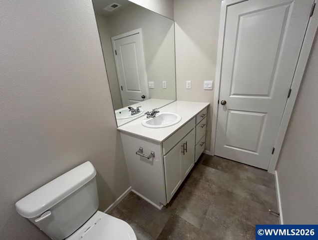 2676 U St, Springfield, OR 97477