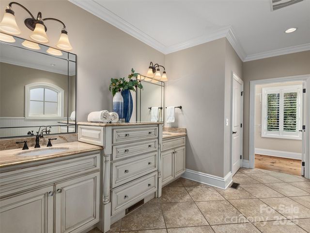 2514 Oakdale Road, Old Fort, NC 28762