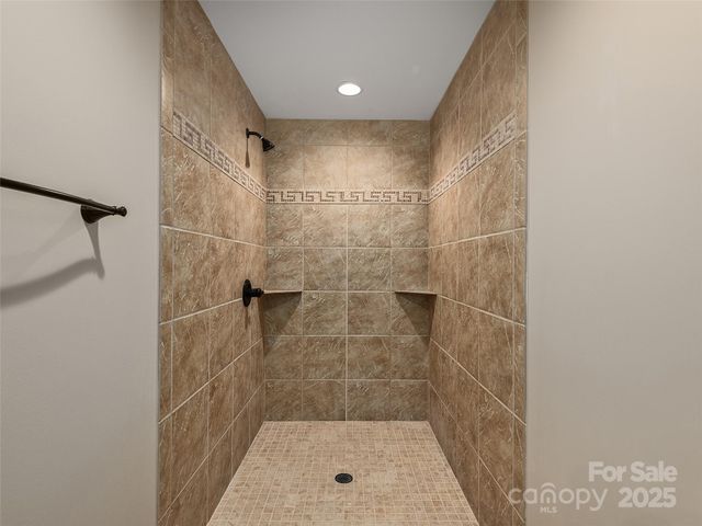 2514 Oakdale Road, Old Fort, NC 28762