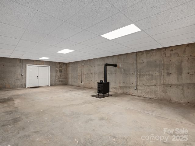 2514 Oakdale Road, Old Fort, NC 28762