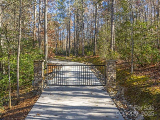 2514 Oakdale Road, Old Fort, NC 28762