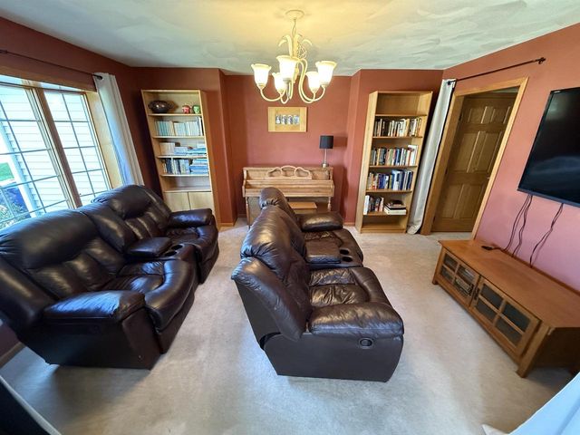 3402 Kingsbridge Drive, Janesville, WI 53546