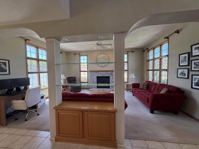 3402 Kingsbridge Drive, Janesville, WI 53546