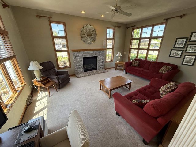3402 Kingsbridge Drive, Janesville, WI 53546
