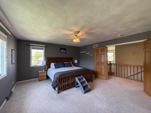3402 Kingsbridge Drive, Janesville, WI 53546