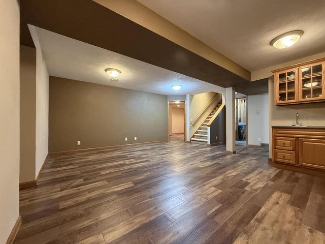 3402 Kingsbridge Drive, Janesville, WI 53546