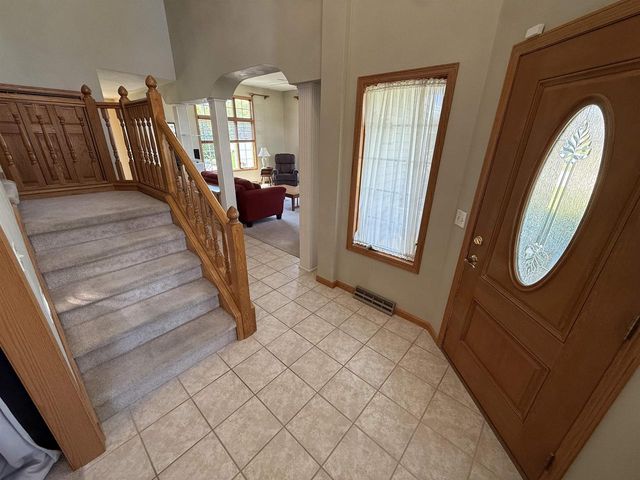 3402 Kingsbridge Drive, Janesville, WI 53546