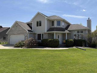 3402 Kingsbridge Drive, Janesville, WI 53546