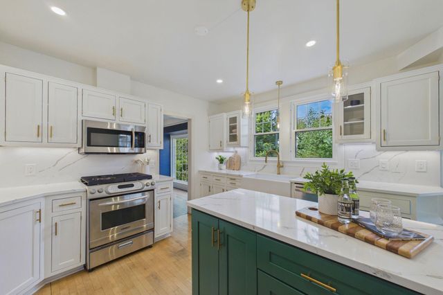 3944 Xerxes Avenue S, Minneapolis, MN 55410