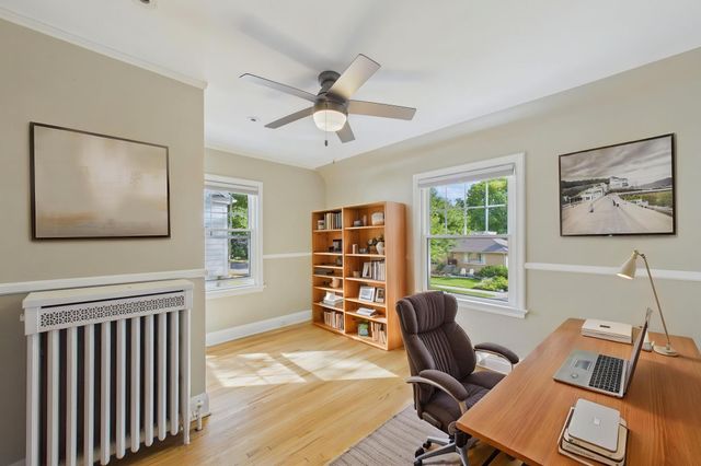 3944 Xerxes Avenue S, Minneapolis, MN 55410