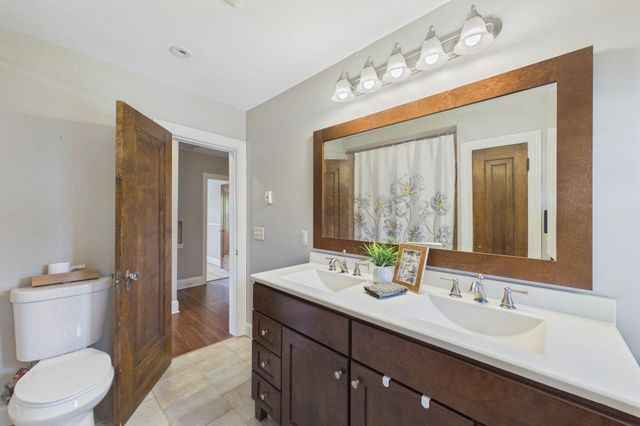 3944 Xerxes Avenue S, Minneapolis, MN 55410