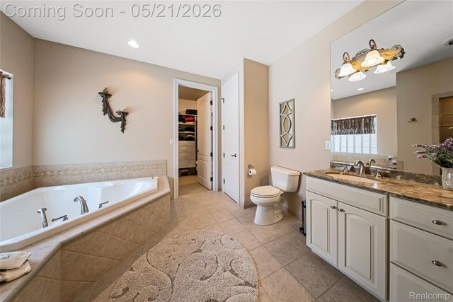 8425 Grays Drive, Grosse Ile Township, MI 48138