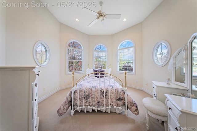 8425 Grays Drive, Grosse Ile Township, MI 48138