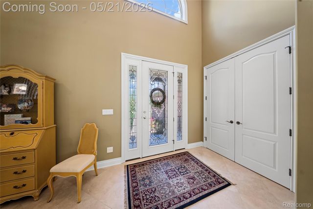 8425 Grays Drive, Grosse Ile Township, MI 48138