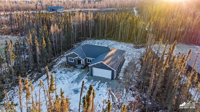 8126 W Shearwater Street, Wasilla, AK 99623