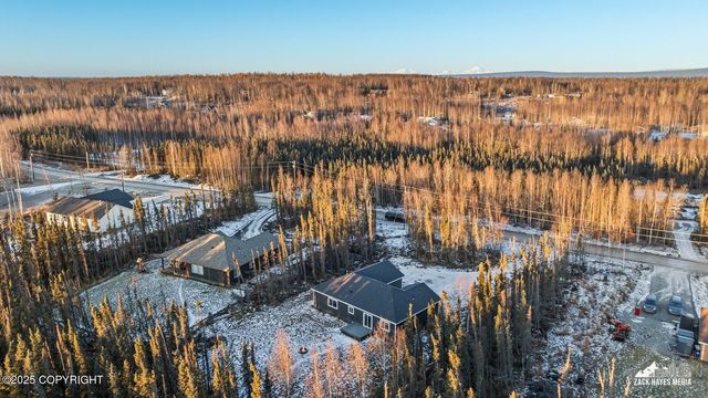 8126 W Shearwater Street, Wasilla, AK 99623