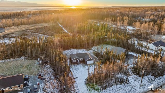 8126 W Shearwater Street, Wasilla, AK 99623