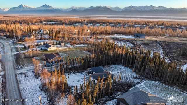 8126 W Shearwater Street, Wasilla, AK 99623