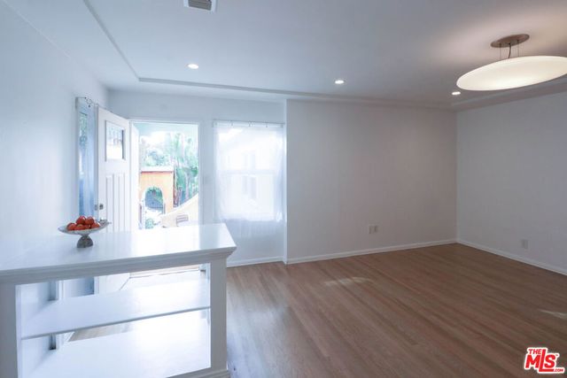 2420 Teviot Street, Los Angeles, CA 90039