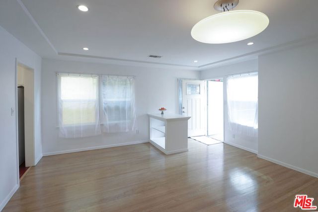 2420 Teviot Street, Los Angeles, CA 90039