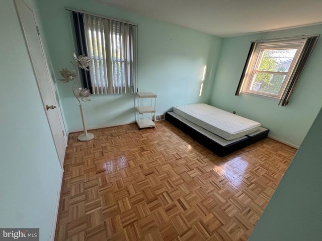 122 POCASSET RD, Philadelphia, PA 19115