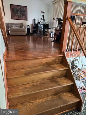 122 POCASSET RD, Philadelphia, PA 19115