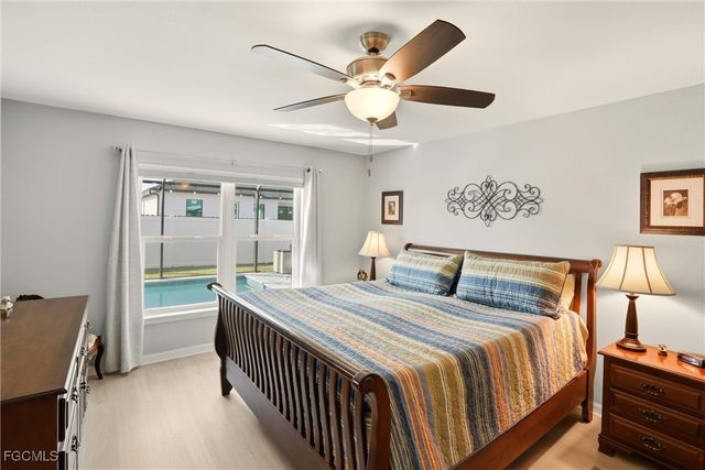 214 NE 24th TER, Cape Coral, FL 33909