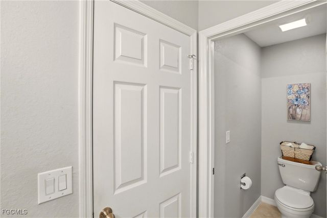 214 NE 24th TER, Cape Coral, FL 33909