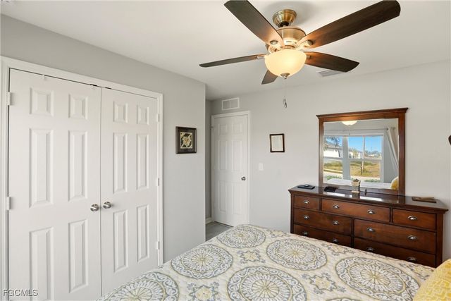 214 NE 24th TER, Cape Coral, FL 33909