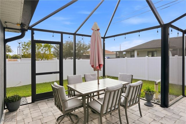 214 NE 24th TER, Cape Coral, FL 33909