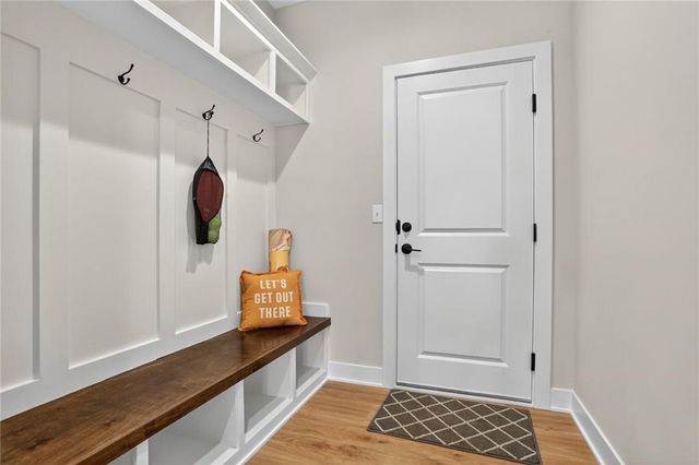 11546 S Olathe View Road, Olathe, KS 66061