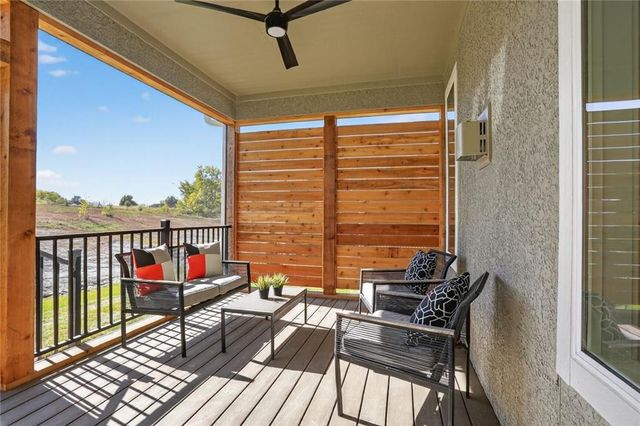 11546 S Olathe View Road, Olathe, KS 66061