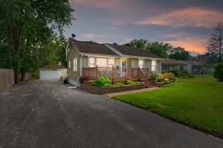 219 W Crystal Avenue, Lombard, IL 60148